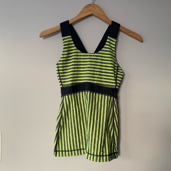 Lululemon Swift Tank - Picture 1 of 9